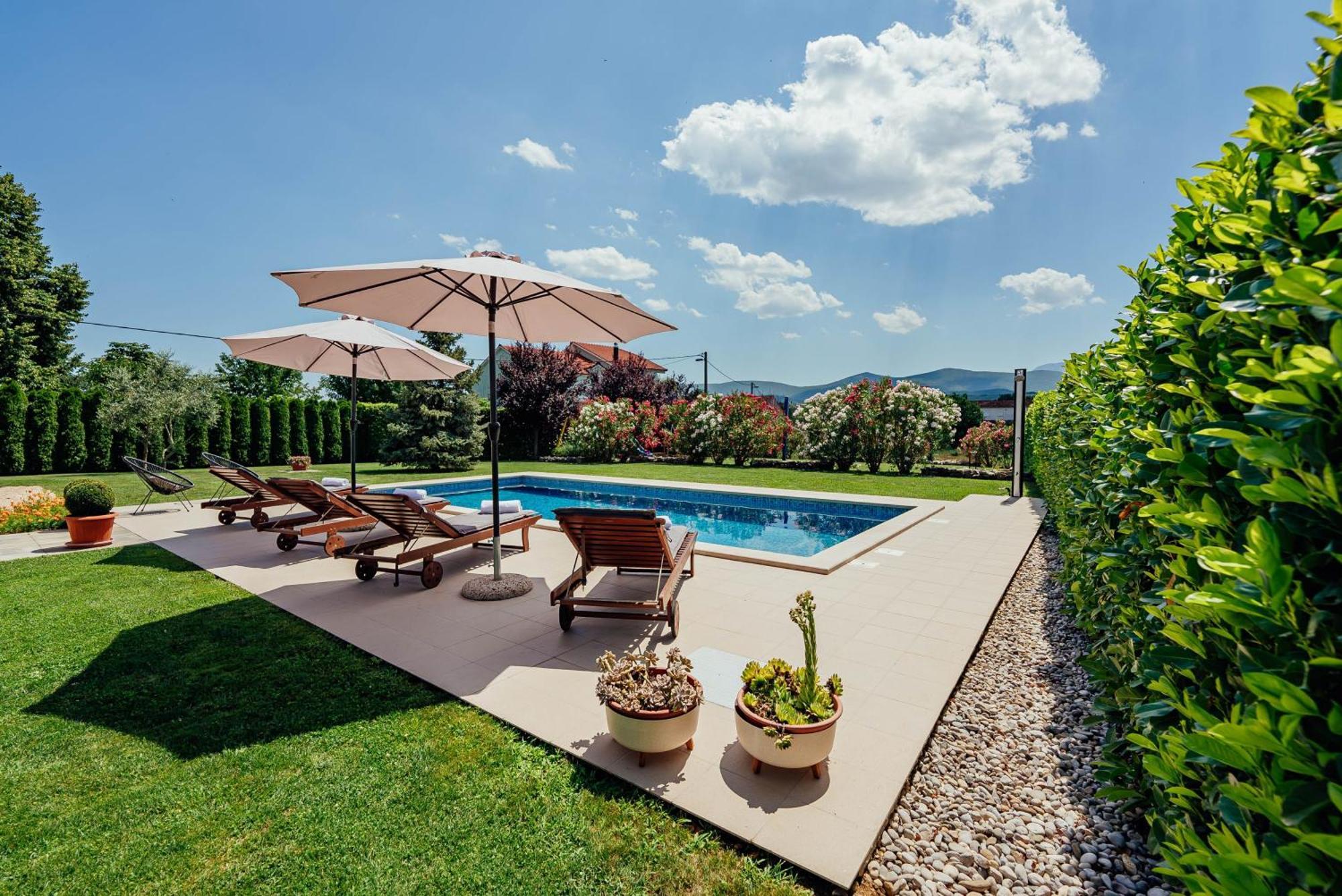 Villa Latica Donji Proložac Exterior foto